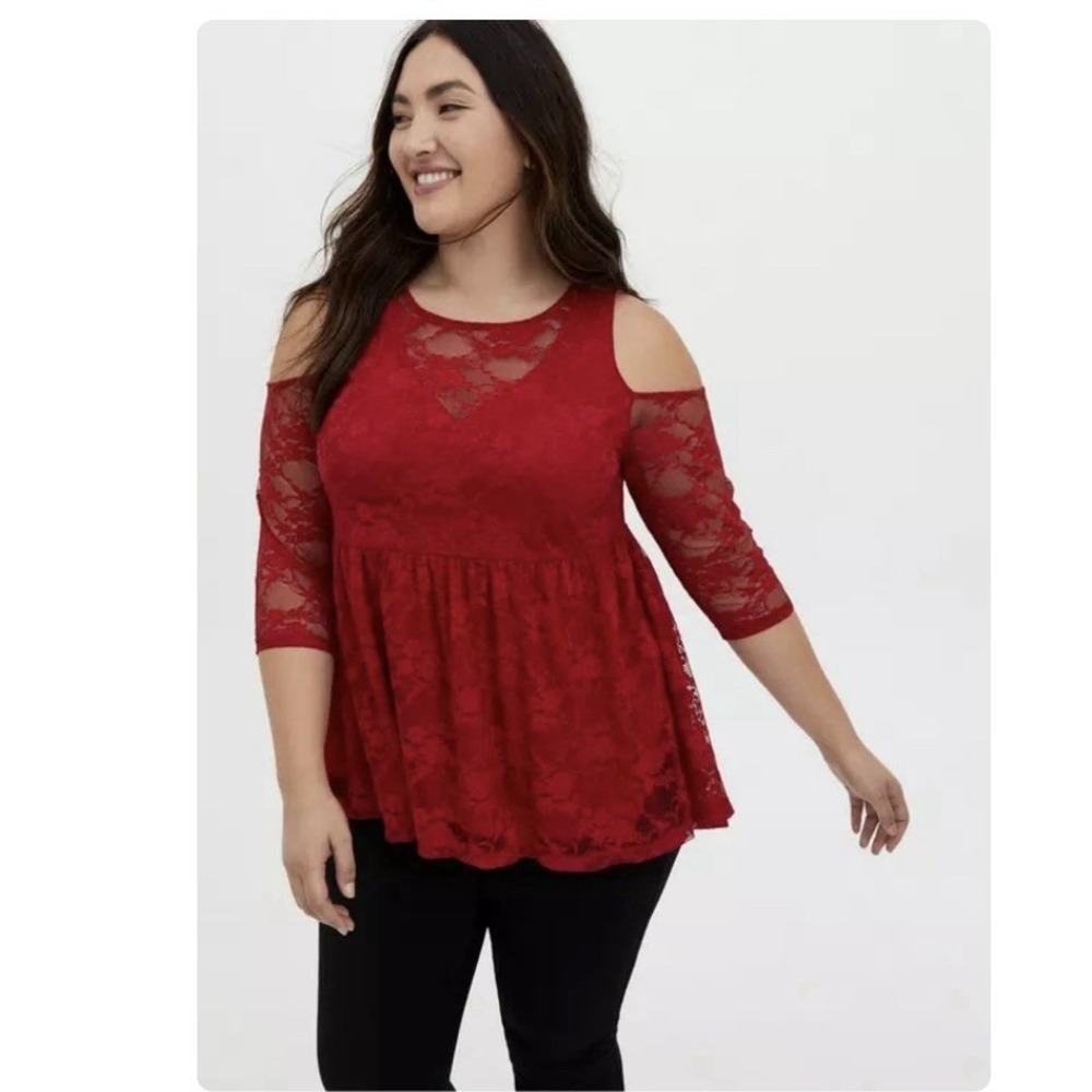 NWT Torrid Red Babydoll Stretch Lace‎ Cold Shoulder Top Size 1X